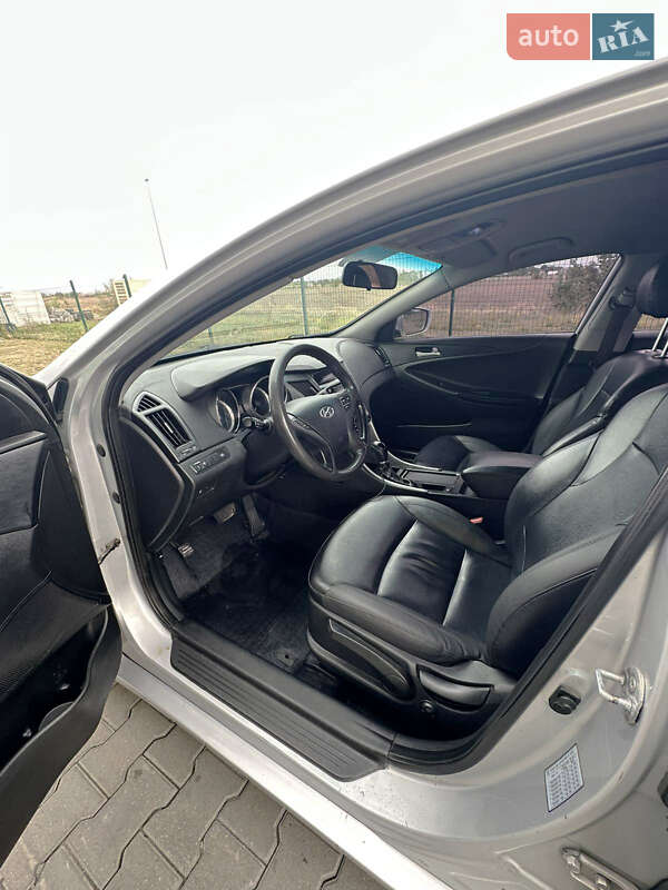 Седан Hyundai Sonata 2012 в Одессе