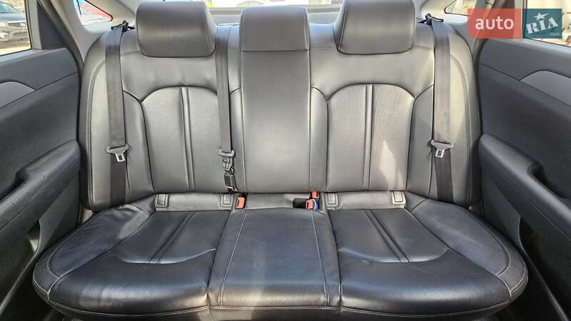 Седан Hyundai Sonata 2018 в Киеве