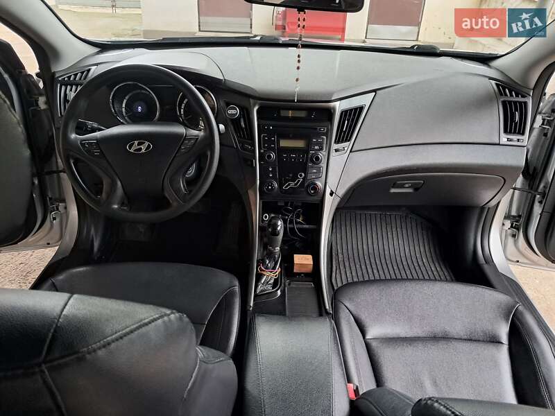 Седан Hyundai Sonata 2012 в Одессе