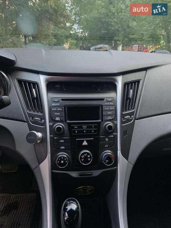 Седан Hyundai Sonata 2013 в Киеве