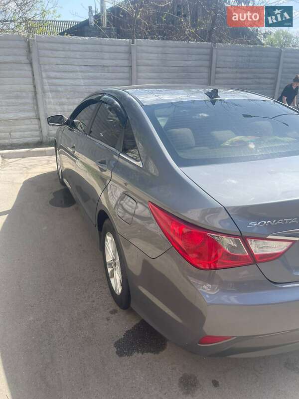 Седан Hyundai Sonata 2014 в Киеве фото 5 Седан Hyundai Sonata 2014 в Киеве