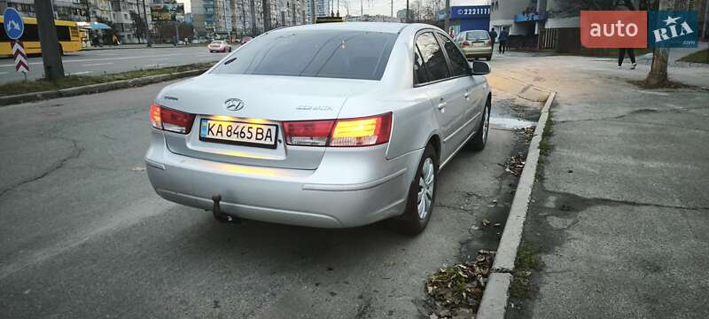 Седан Hyundai Sonata 2009 в Киеве