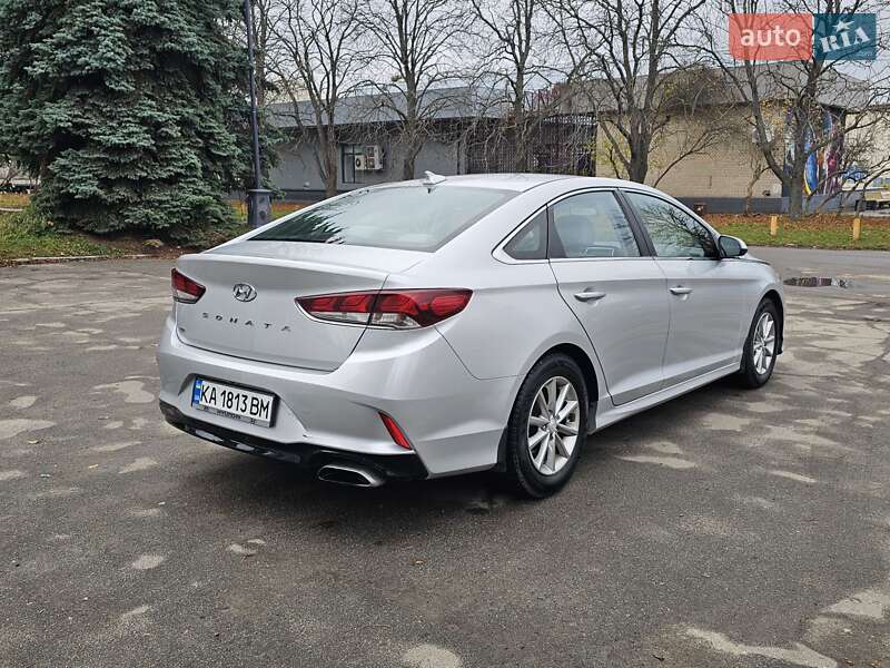 Седан Hyundai Sonata 2018 в Києві