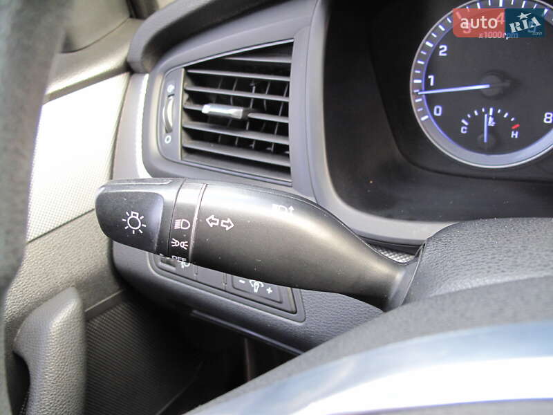 Седан Hyundai Sonata 2017 в Києві