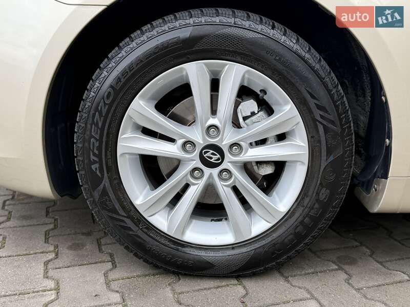 Седан Hyundai Sonata 2010 в Хмельницком