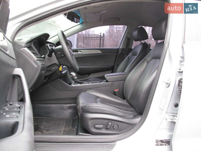 Седан Hyundai Sonata 2018 в Киеве