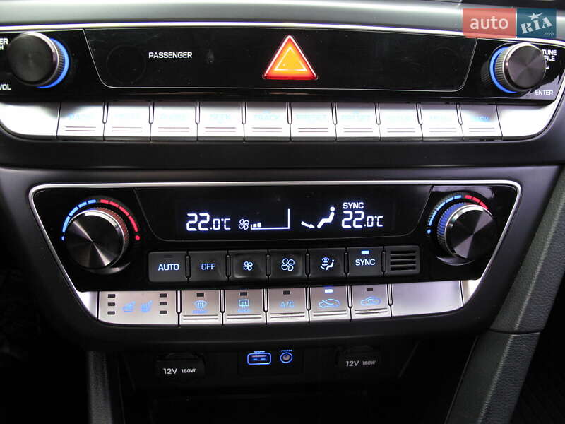 Седан Hyundai Sonata 2018 в Киеве