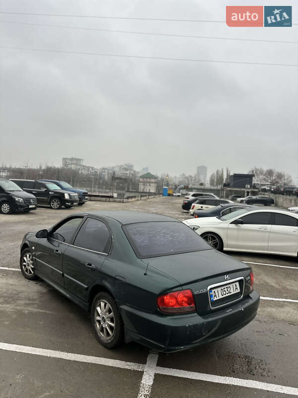 Седан Hyundai Sonata 2004 в Києві