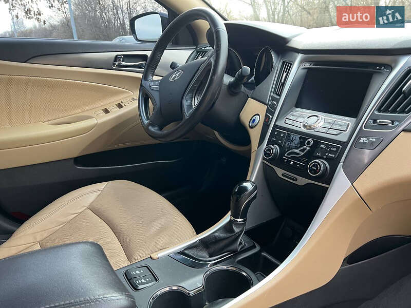 Седан Hyundai Sonata 2013 в Києві