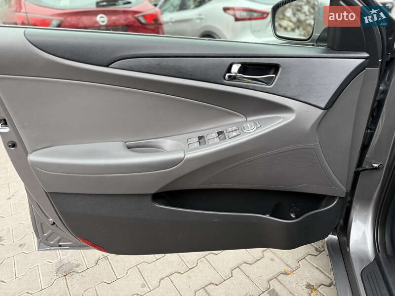 Седан Hyundai Sonata 2012 в Одессе фото 24 Седан Hyundai Sonata 2012 в Одессе