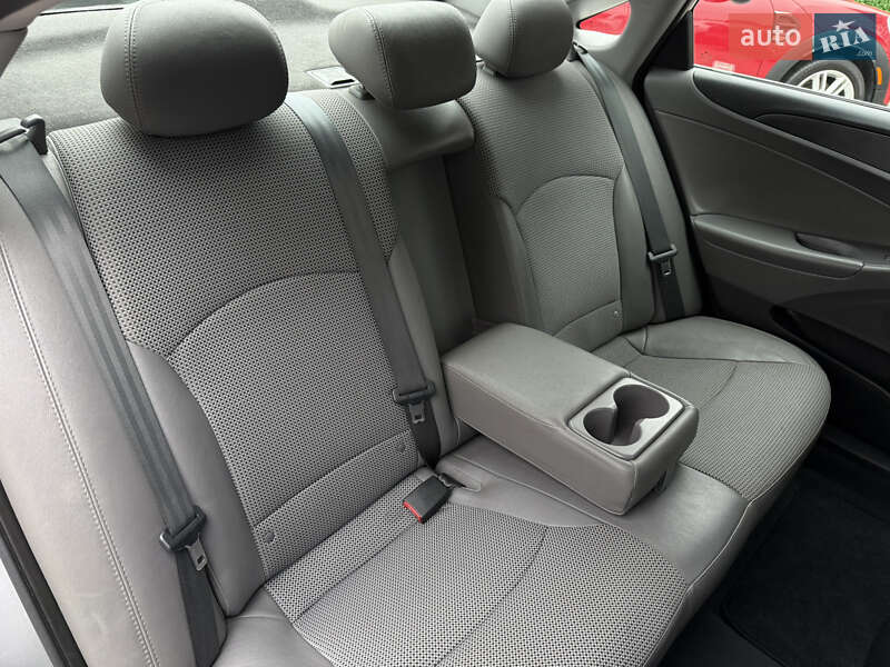 Седан Hyundai Sonata 2012 в Одессе фото 33 Седан Hyundai Sonata 2012 в Одессе