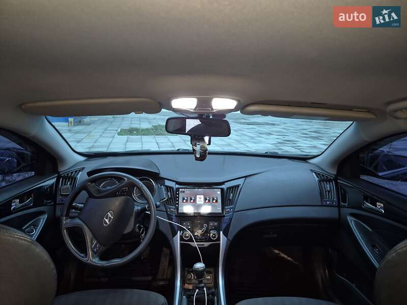 Седан Hyundai Sonata 2010 в Киеве