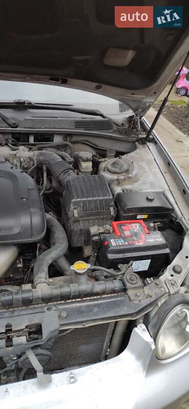 Седан Hyundai Sonata 2004 в Черновцах фото 13 Седан Hyundai Sonata 2004 в Черновцах