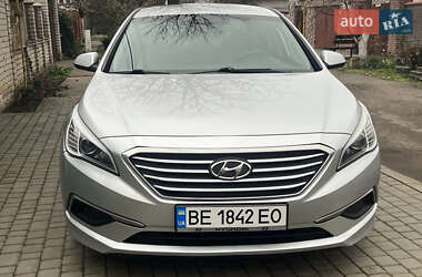 Седан Hyundai Sonata 2017 в Николаеве