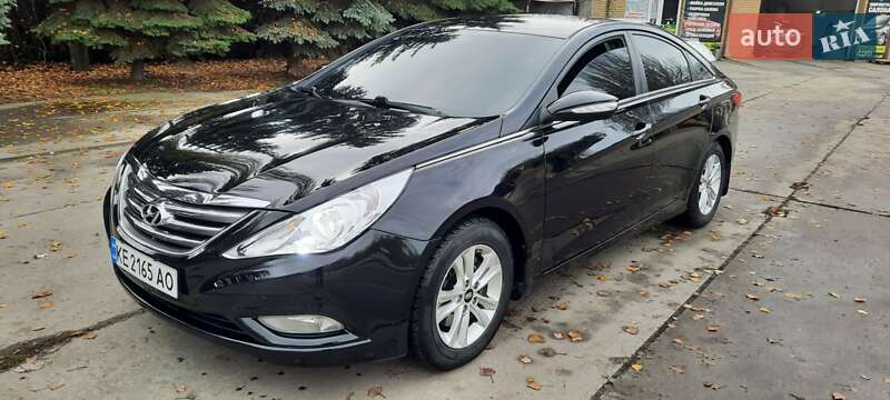 Hyundai Sonata 2012