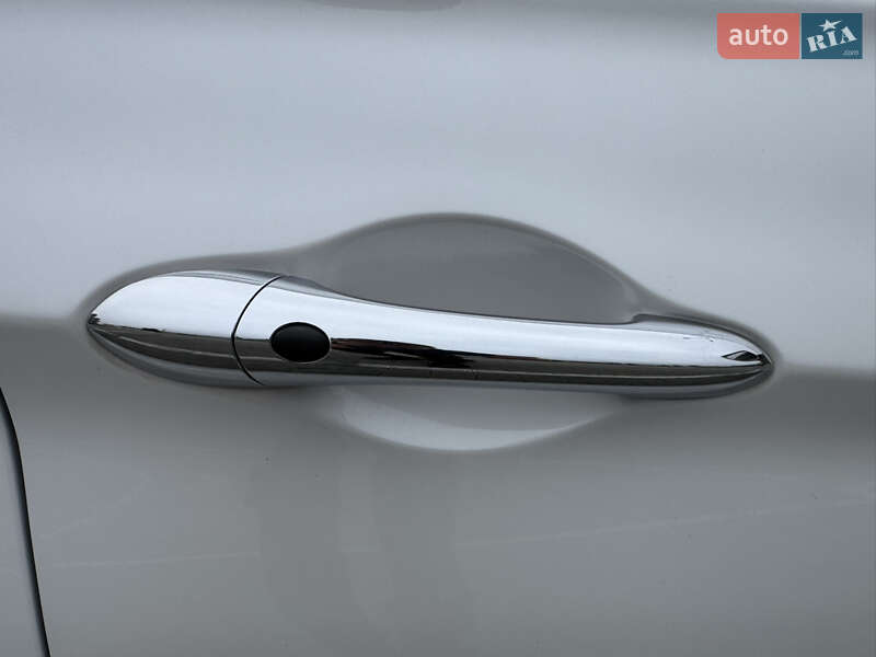 Седан Hyundai Sonata 2012 в Киеве фото 5 Седан Hyundai Sonata 2012 в Киеве