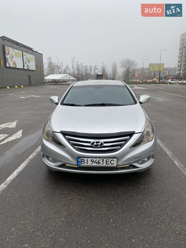 Седан Hyundai Sonata 2013 в Гатне фото 2 Седан Hyundai Sonata 2013 в Гатне