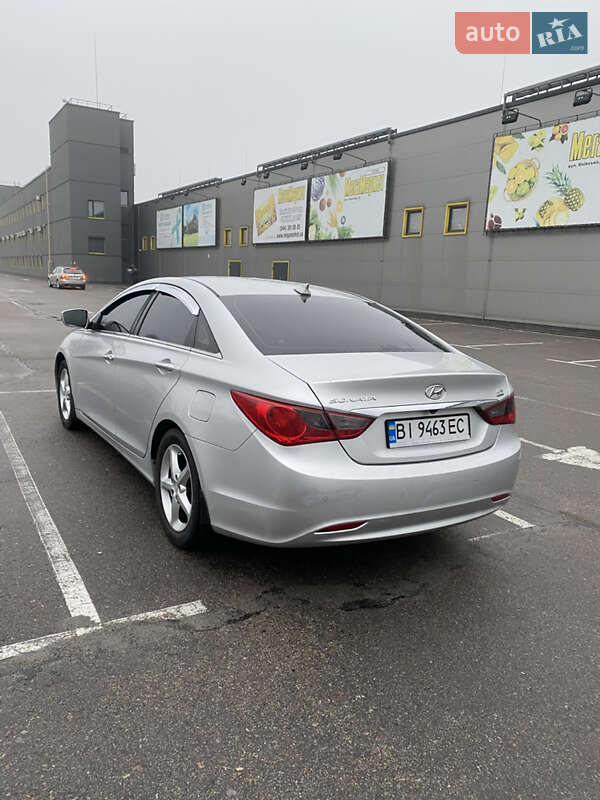 Седан Hyundai Sonata 2013 в Гатне фото 8 Седан Hyundai Sonata 2013 в Гатне