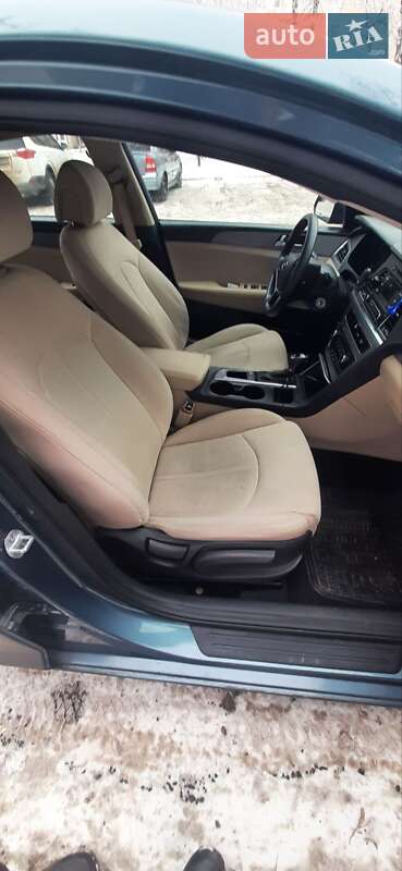 Седан Hyundai Sonata 2017 в Монастырище