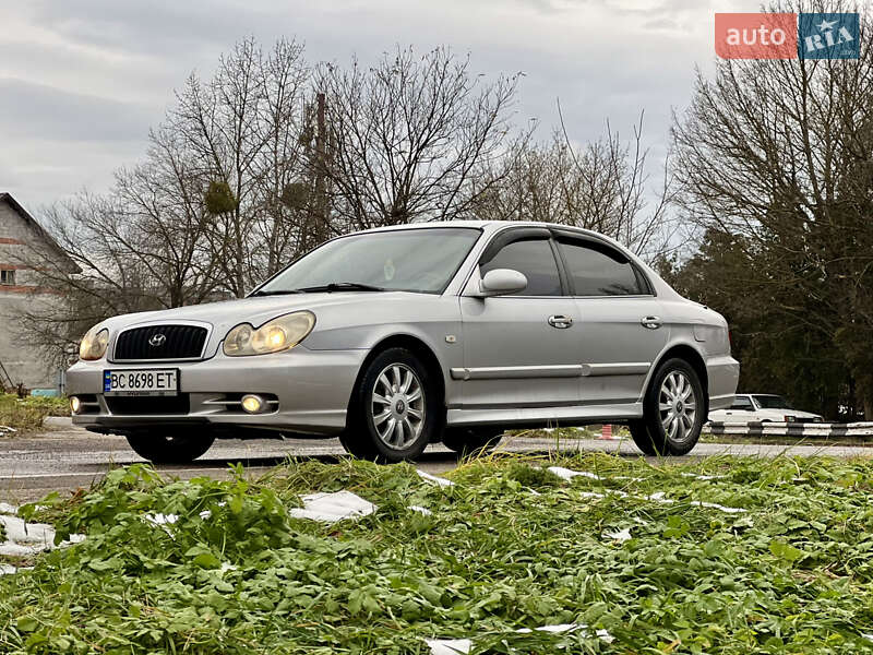 Седан Hyundai Sonata 2002 в Львові