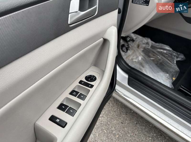 Седан Hyundai Sonata 2015 в Харкові фото 15 Седан Hyundai Sonata 2015 в Харкові
