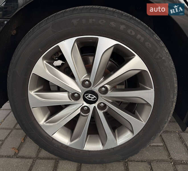 Седан Hyundai Sonata 2015 в Днепре