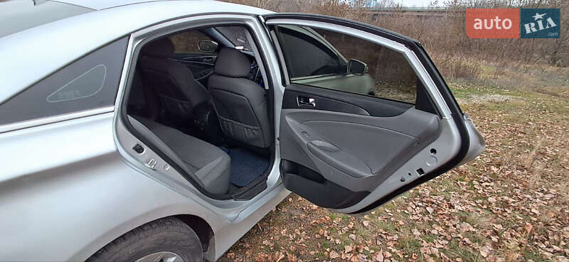 Седан Hyundai Sonata 2013 в Днепре