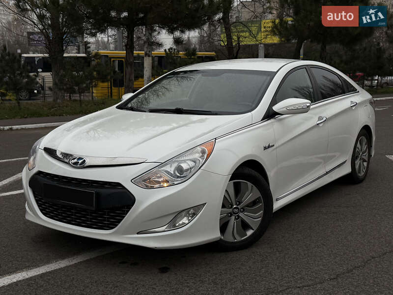 Hyundai Sonata 2013