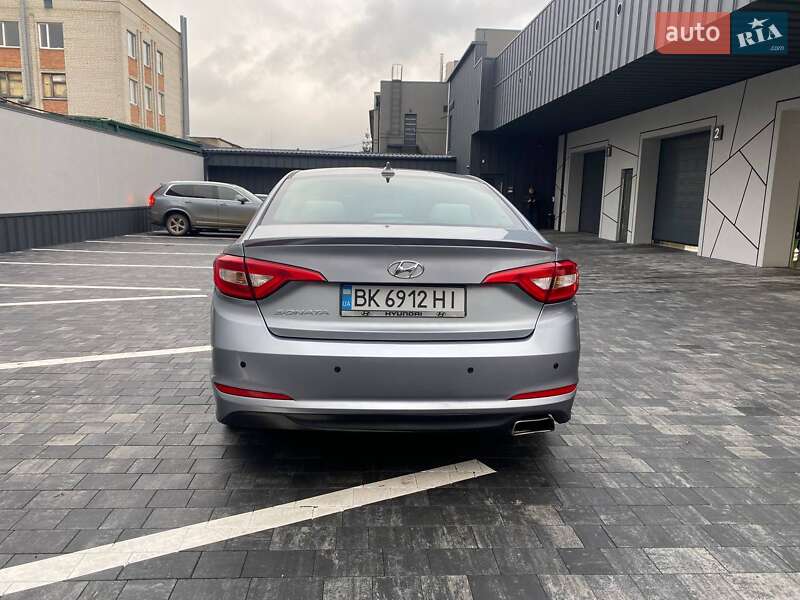 Седан Hyundai Sonata 2017 в Ровно