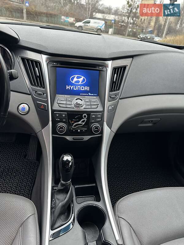 Седан Hyundai Sonata 2013 в Києві фото 20 Седан Hyundai Sonata 2013 в Києві