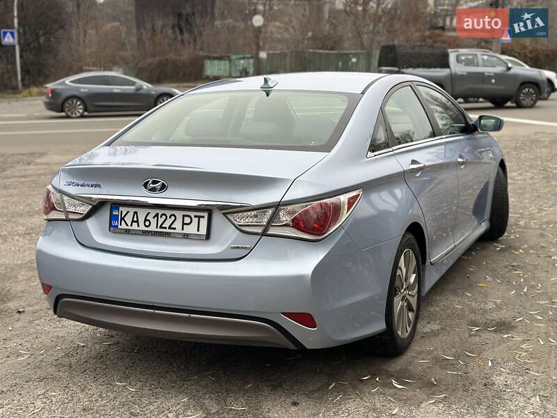 Седан Hyundai Sonata 2013 в Києві фото 29 Седан Hyundai Sonata 2013 в Києві