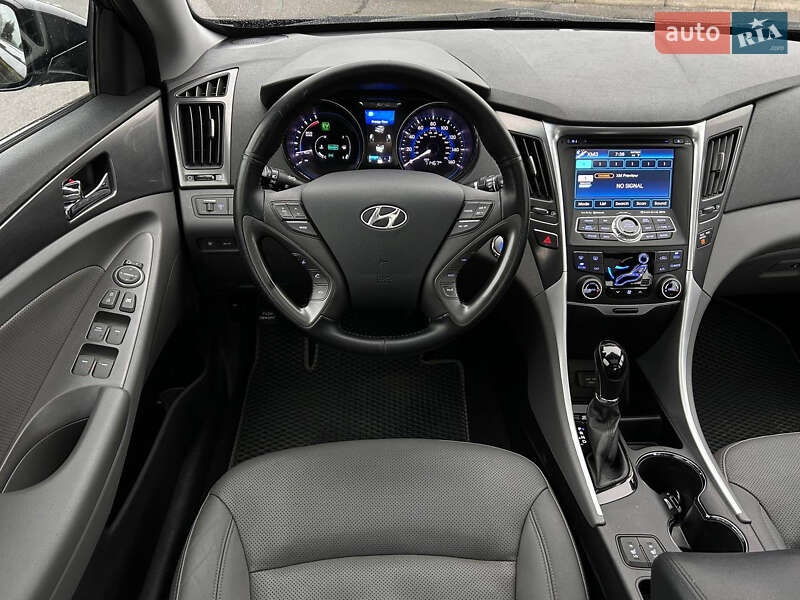 Седан Hyundai Sonata 2014 в Києві