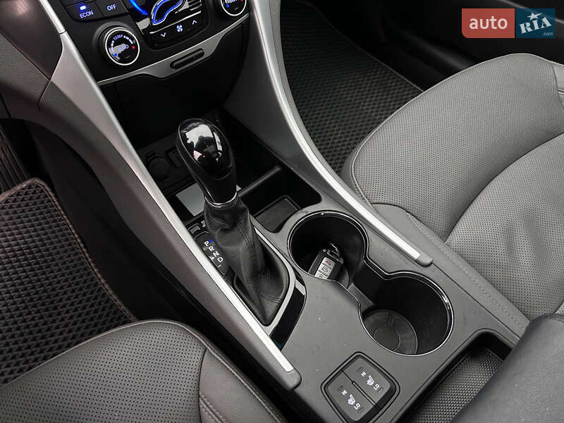Седан Hyundai Sonata 2014 в Києві