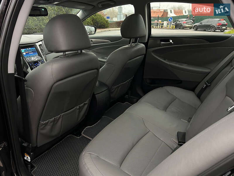 Седан Hyundai Sonata 2014 в Києві