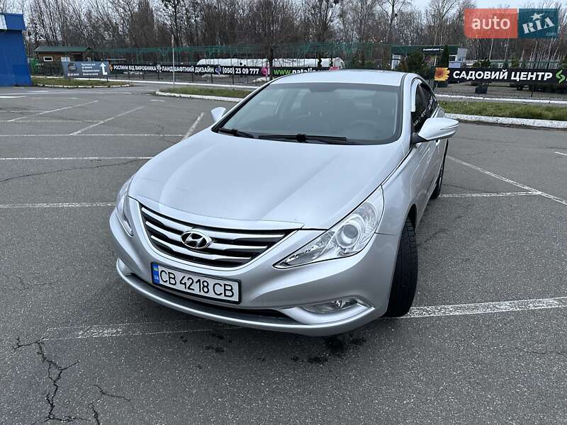 Hyundai Sonata 2013