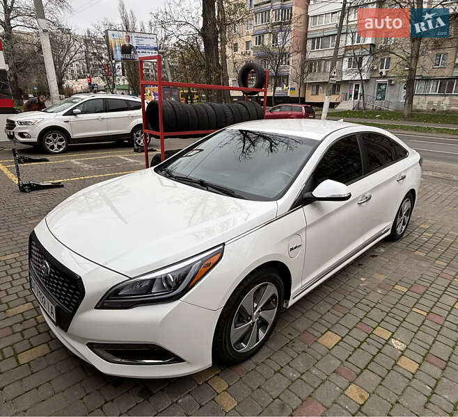 Hyundai Sonata 2015
