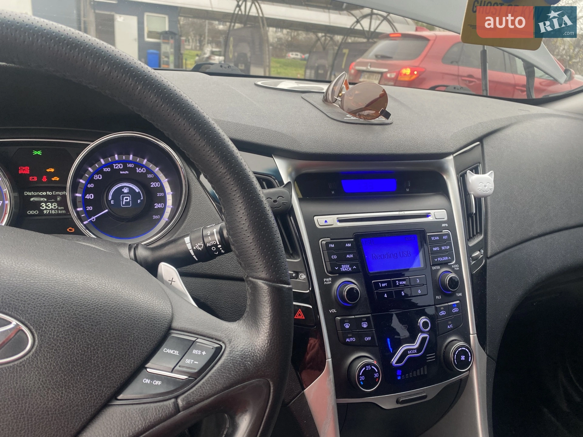 2010 Hyundai Sonata - мініатюра 18