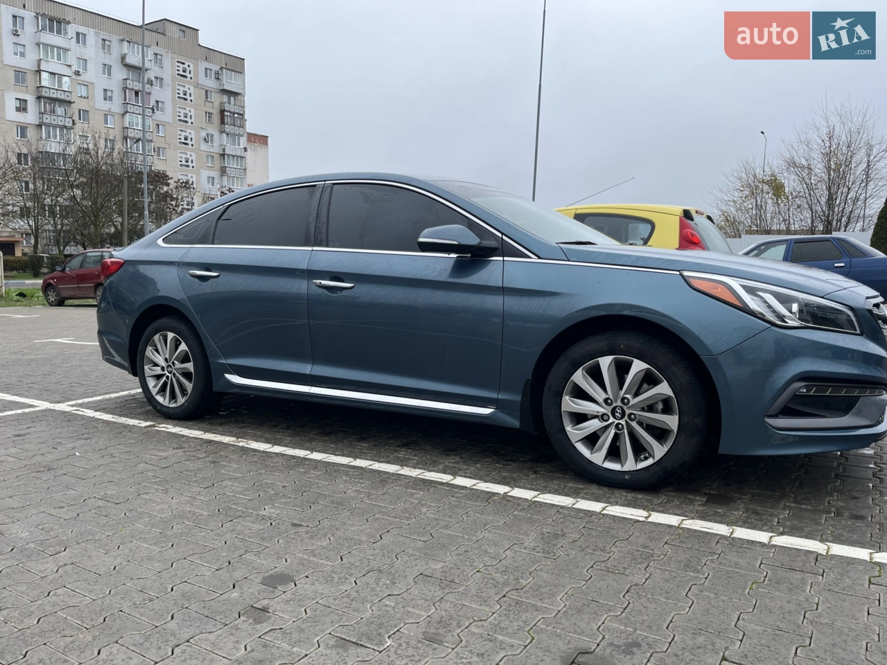 2017 Hyundai Sonata - мініатюра 21