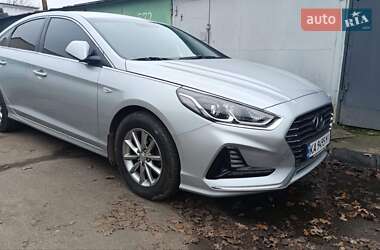 Седан Hyundai Sonata 2017 в Киеве