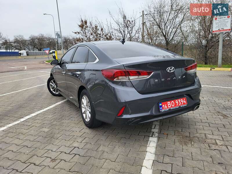 Седан Hyundai Sonata 2018 в Києві