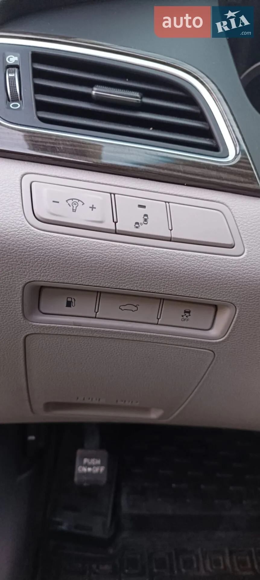 2014 Hyundai Sonata - мініатюра 11