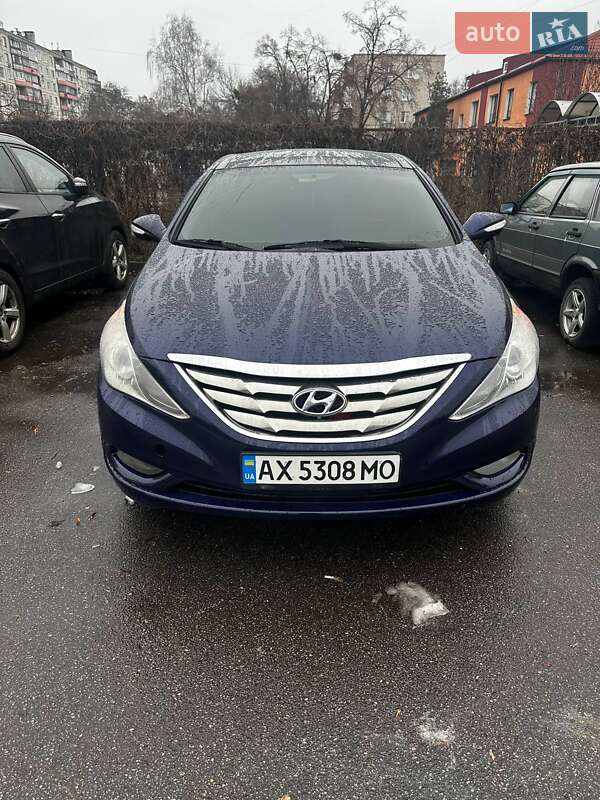 Hyundai Sonata 2012