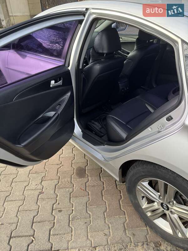 Седан Hyundai Sonata 2013 в Одесі
