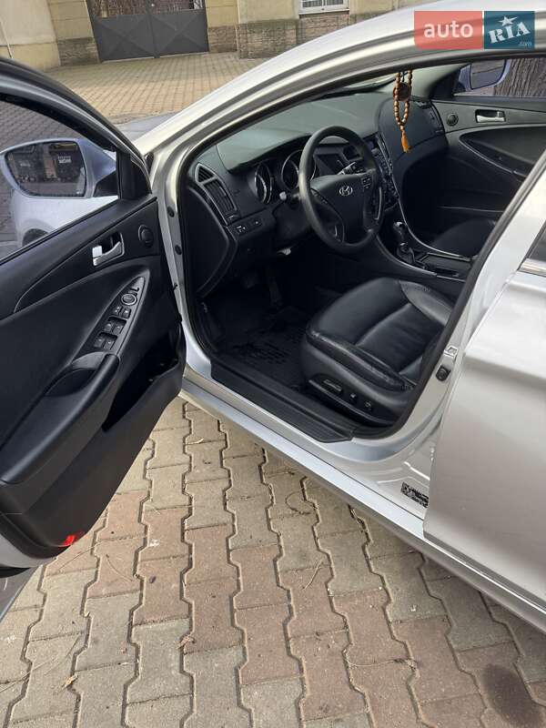 Седан Hyundai Sonata 2013 в Одесі