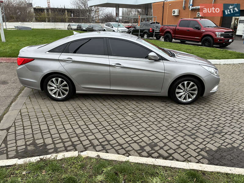 Седан Hyundai Sonata 2013 в Одесі