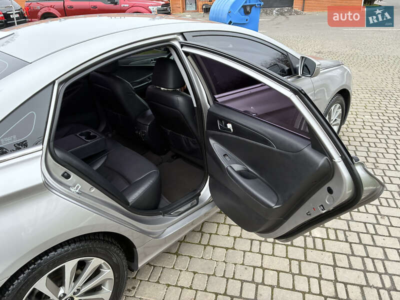 Седан Hyundai Sonata 2013 в Одесі