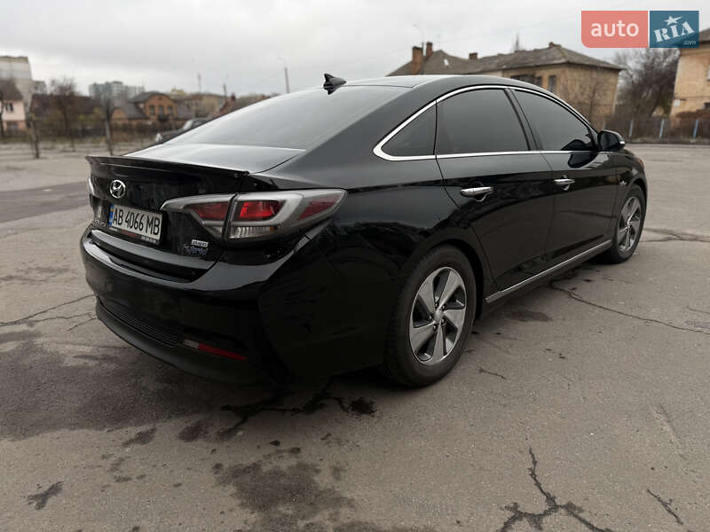 Седан Hyundai Sonata 2015 в Вінниці