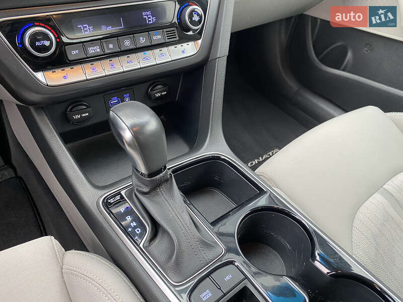 Седан Hyundai Sonata 2019 в Одесі