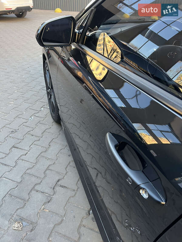 Седан Hyundai Sonata 2014 в Києві