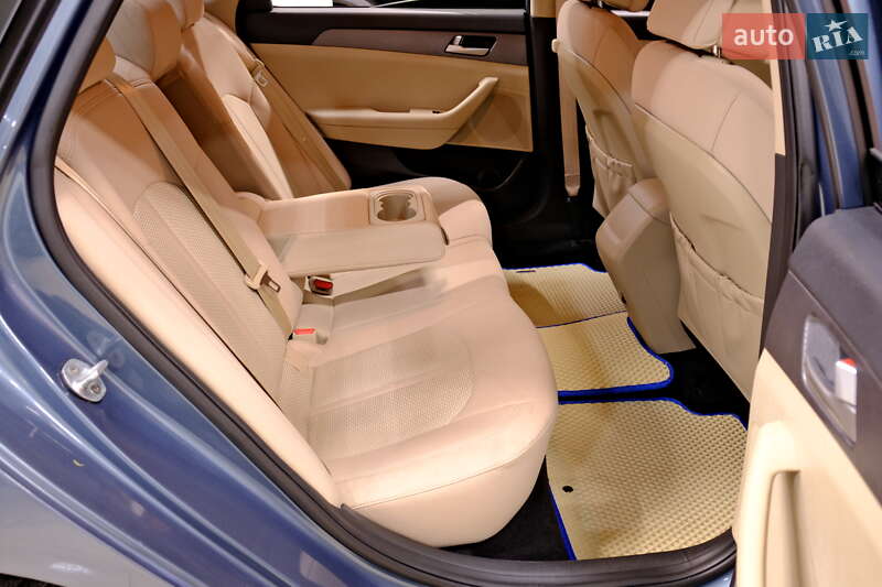 Седан Hyundai Sonata 2017 в Одессе